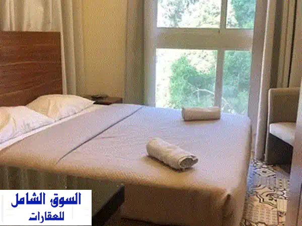 شقة عصرية فاخرة بإطلالة بحرية خلابة - موقع متميز!