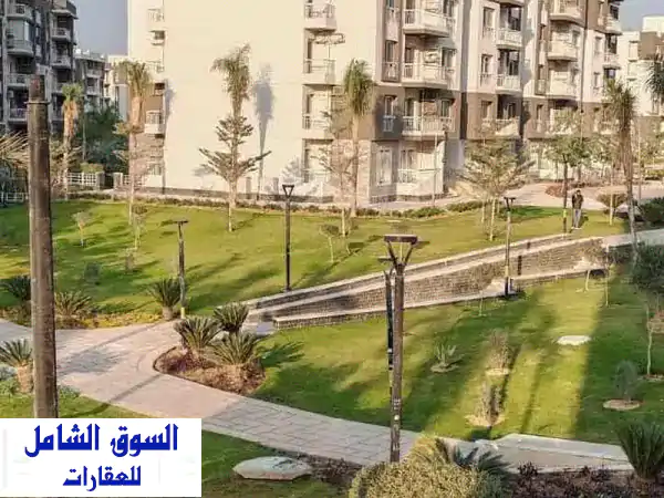 شقة للبيع في مدينتي B12 | فرصة ذهبية! دور أول دابل...