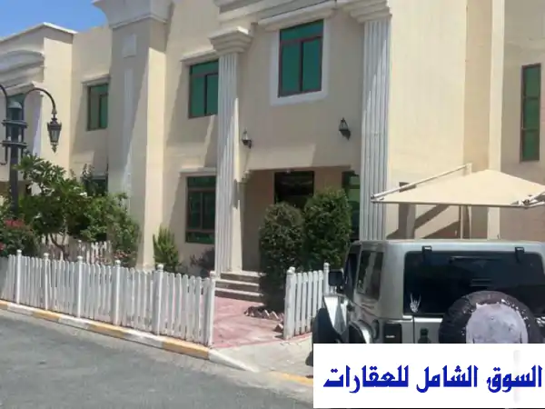فيلا فاخرة للإيجار في الغرافة - الريان - مجمع سكني...