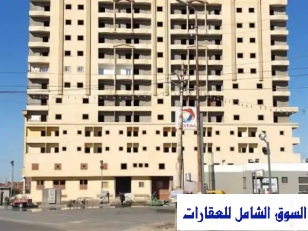 فرصة استثمارية ذهبية! مستشفى للبيع في قلب...