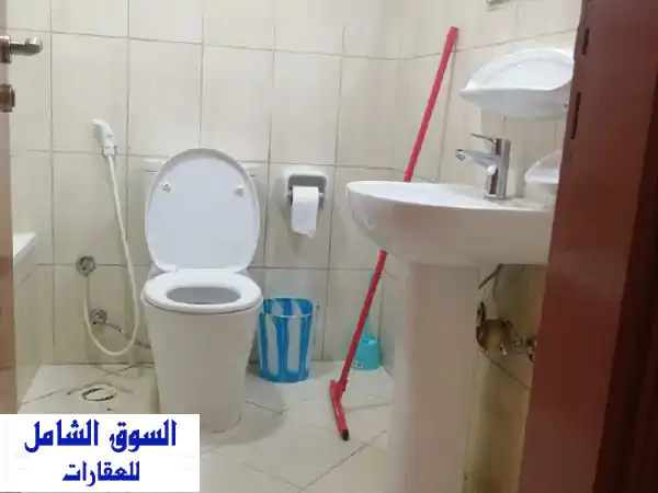 شقق مُشاركة مُريحة للشباب في عجمان - بالقرب من محطة الباصات! (٥٠٠ درهم فقط)