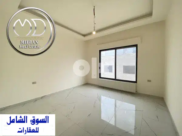 شقة شبه أرضية فاخرة للبيع في تلاع العلي - مساحة 180م + حديقة 180م! 🏡