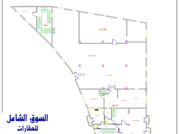 فرصة استثمارية استثنائية! بناء فاخر للإيجار في الحدث - 2500 متر مربع