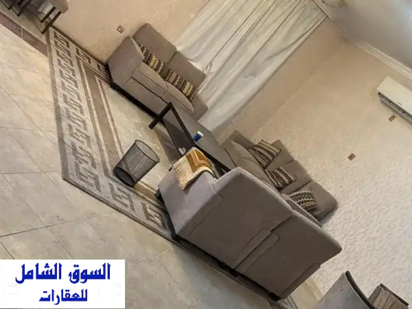 فلل عائلية للإيجار في كمبوند راقٍ بالمطار القديم...