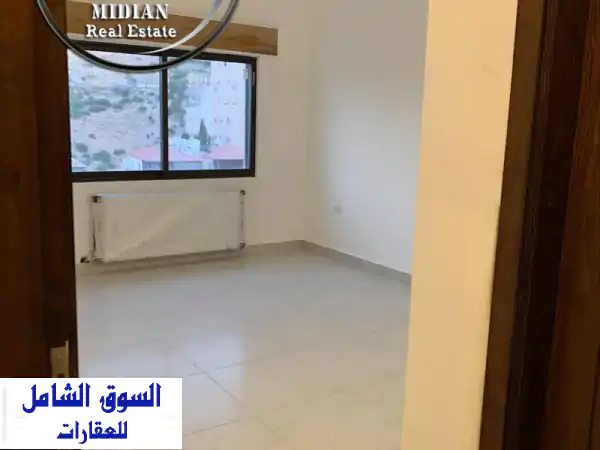 شقة شبه أرضي فاخرة للبيع في عبدون - مساحة 265م² + تراس 100م²! رقم الإعلان 9372