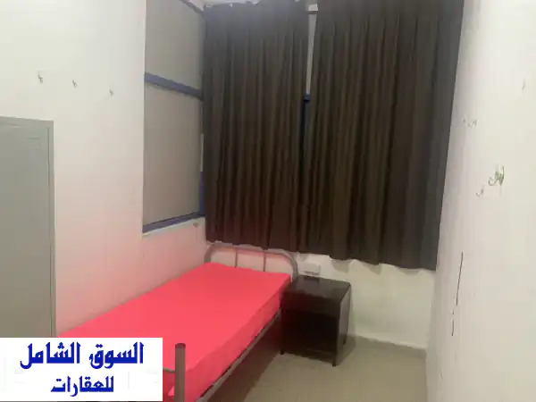 غرفة فاخرة لشخص واحد في شقة شيرينج راقية على...