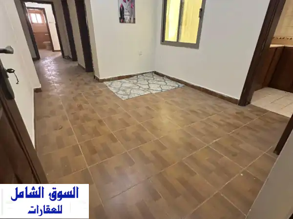 شقة تجارية وسكنية للإيجار في الرفاع الشرقي - موقع...
