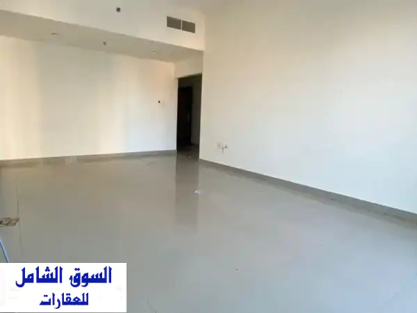 شقة فاخرة للإيجار السنوي في عجمان على الكورنيش...
