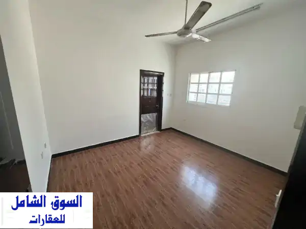 شقة غرفة وصالة للإيجار السنوي في الراشدية - عجمان...