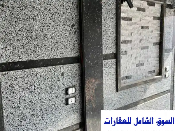 شقق فاخرة 150م² نصف تشطيب بالتجمع الثالث - فرصة استثمارية رائعة!
