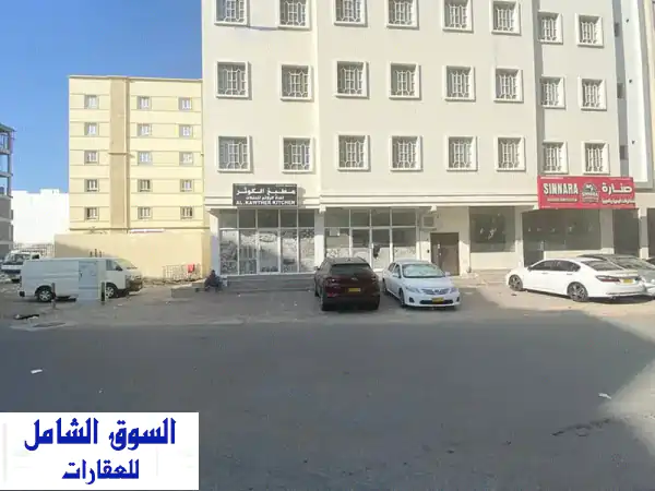 محلات تجارية ومكاتب فاخرة للإيجار في مول مزون -...