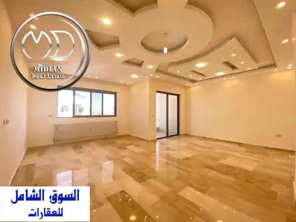 شقة أرضية فاخرة للإيجار في أم السماق | 240م²، 4 غرف...