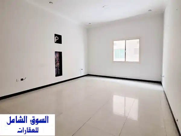 شقة مكتبية تجارية للإيجار في السنابس - موقع مميز...