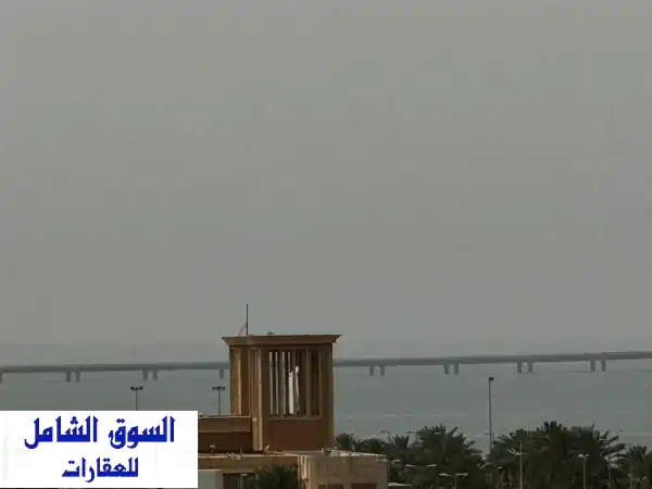 مطعم ومقهى فاخر للإيجار - إطلالة بحرية خلابة في...