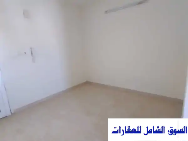 مكتب تجاري للإيجار في شهركان - 100 دينار فقط!  موقع...