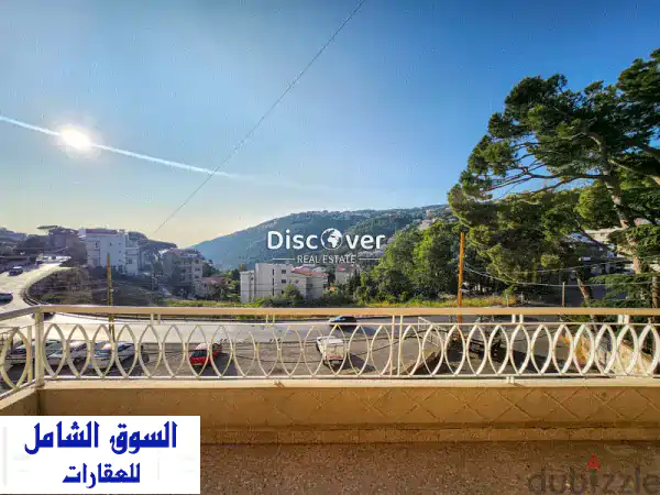 شقة فاخرة للبيع في قلب بعبدات - إطلالة خلابة على الساحة!
