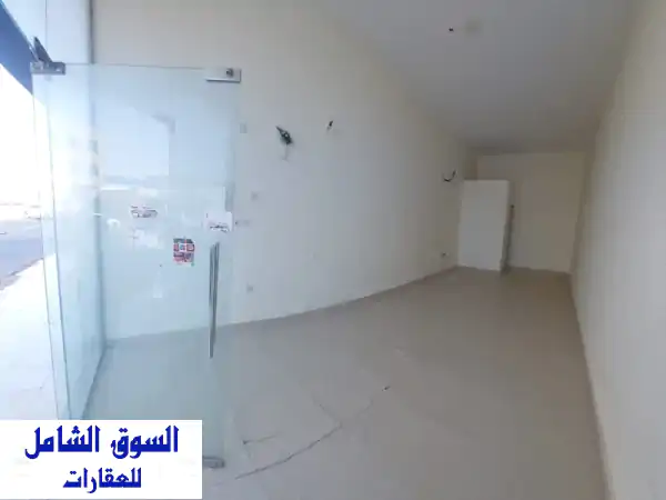 محلات تجارية للإيجار في معيذر - شارع تجاري مميز! 40م²...