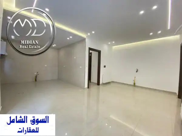 شقة أرضية فاخرة للبيع في الجندويل - مساحة 160م + حديقة 100م! رقم الإعلان: 9399