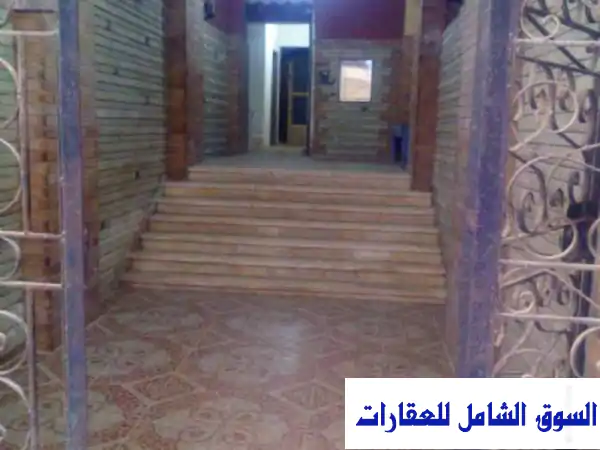 شقة مصيفية مُفروشة بالاسكندرية - العجمي - خطوات من البحر!  (مُجهزة بالكامل)