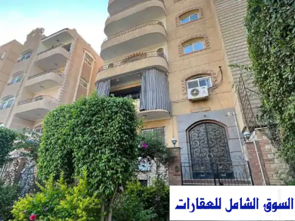 عمارة مميزة للبيع في 6 أكتوبر بسعر لا يُفوّت!...