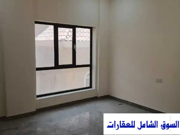 استديو فاخر للإيجار في الجنبية - شامل الكهرباء والمكيفات - 180 دينار فقط!