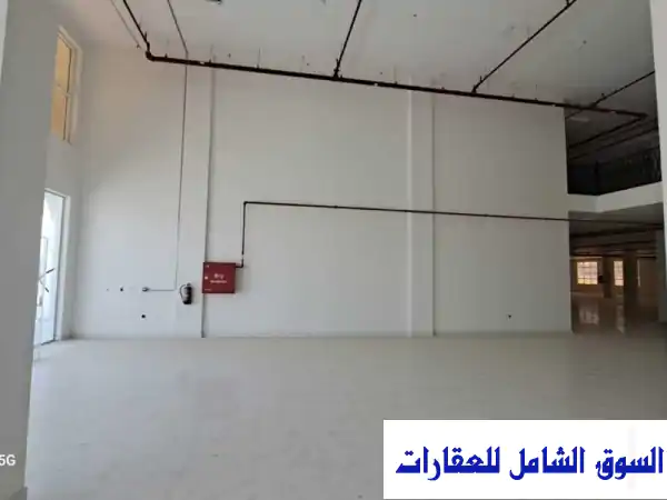 محلات ومعارض تجارية للإيجار في الوكرة اللوجيستية A - مساحات واسعة وخدمات متكاملة!