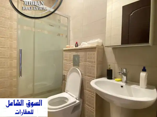 شقة فاخرة للبيع في السابع - 125م² - إطلالة خلابة!