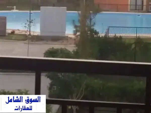 شاليه فاخر في فيردي مراسي بإطلالة خلابة على...