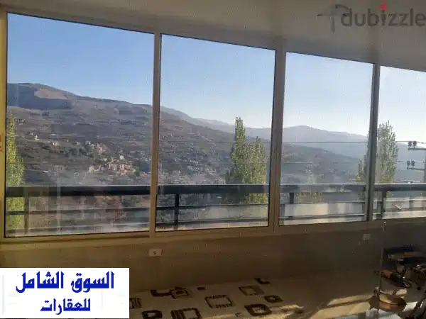 شقة مفروشة بالكامل للإيجار في إهدن - إطلالة...