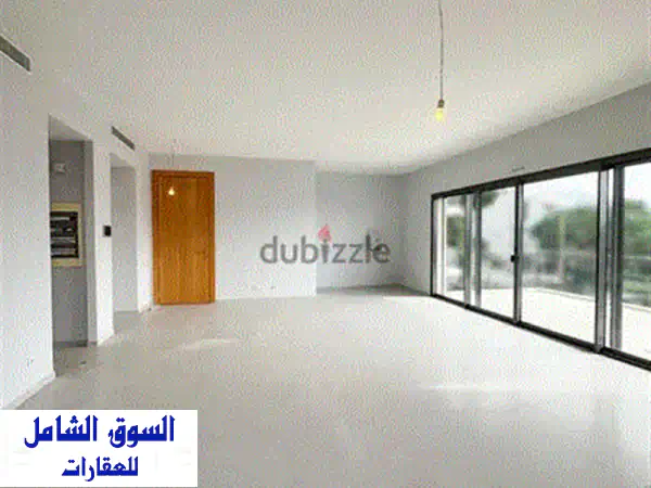 شقة فاخرة للإيجار في برمانا - إطلالة بحرية و حديقة خاصة!