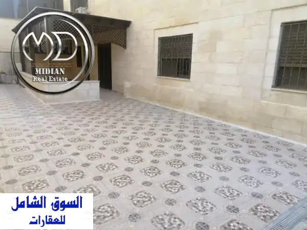 شقة شبه أرضي فاخرة للإيجار في خلدا - مساحة 280م + حديقة 200م! (رقم الإعلان: 8497)