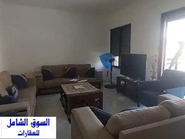 شقة فاخرة مفروشة للإيجار في قلب رأس بيروت - إطلالة خلابة!