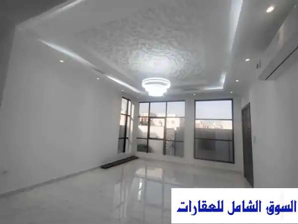 فيلا فاخرة للإيجار في الياسمين، عجمان - خلف...