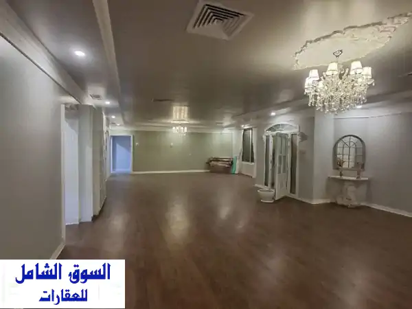 فيلا فاخرة للإيجار في منطقة السلام - مساحة واسعة و...