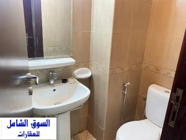 شقة فاخرة (غرفة وصالة) في أبراج سيتي تاور - قسط شهري 3,127 درهم فقط!