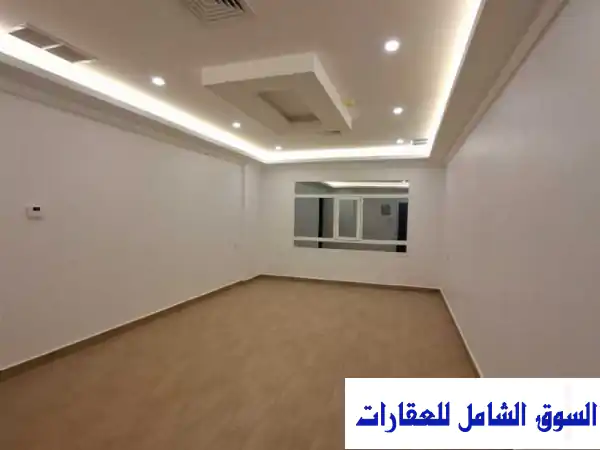 فيلا أرضية فاخرة في قرطبة - الكويت | حديقة خاصة و 5...