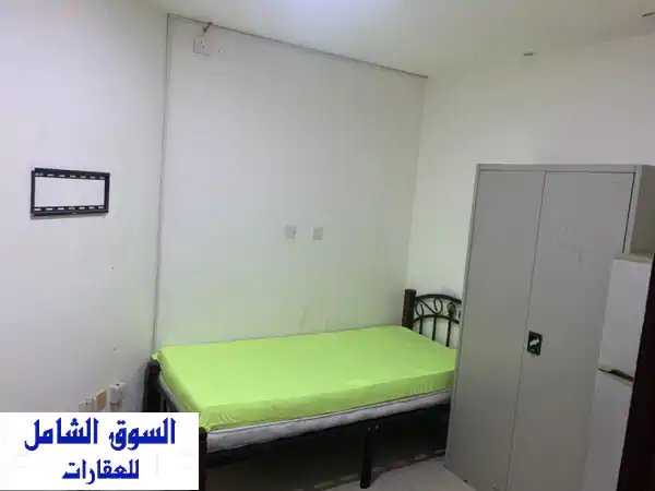 غرفتك الخاصة في كورنيش دبي! شقة راقية لشباب - 950 درهم فقط!