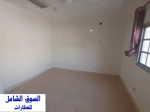 نصف بيت فاخر للإيجار في عالي - مسكنك الجديد ينتظرك!