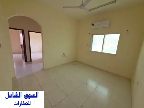 شقة أرضية رائعة بغرفتين وصالة في الروضة - 24 ألف على...