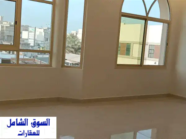 فيلا فاخرة للبيع في الحد - زاوية، مساحة واسعة، سعر مغرٍ!