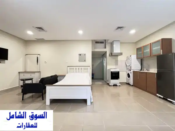 استوديو فاخر مفروش في السالمية مع فناء خاص - 300...