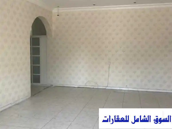 فيلا أرضي فاخرة للإيجار في الجرف 1 عجمان - مساحة واسعة وحديقة خاصة!