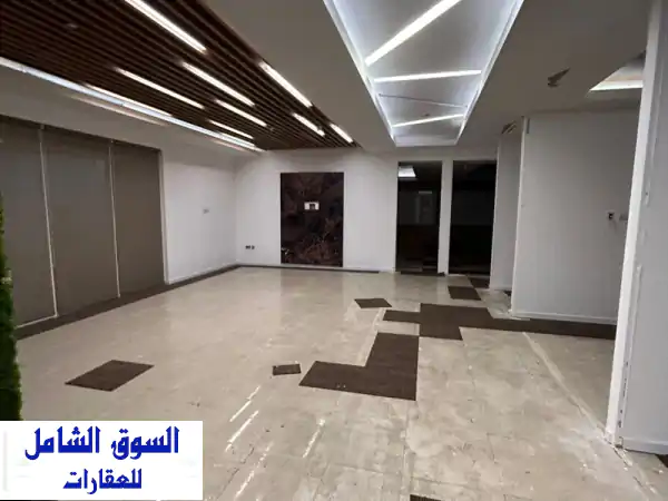 فرصة استثمارية ذهبية: دور تجاري فاخر بإطلالة...