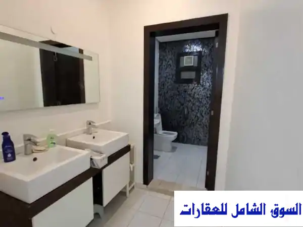 فيلا أرضية فاخرة للإيجار في الصديق - حولي - 4 غرف نوم - 500 متر مربع