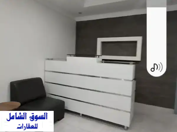 شقة تجارية مميزة للبيع أو الإيجار في الفنطاس | 130م² على شارع رئيسي