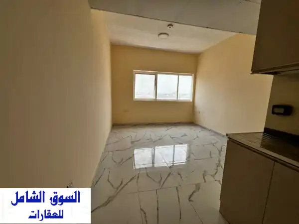 استوديو فاخر في البطينة - أول ساكن! موقع مميز وسعر...
