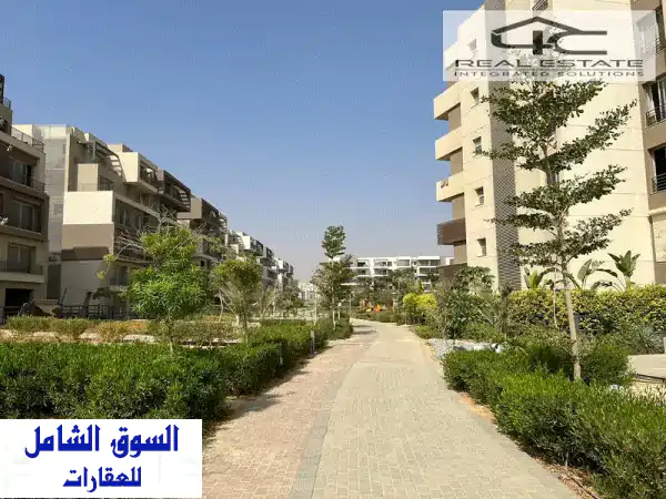شقة للبيع في بالم هيلز القاهرة الجديدة - فيو لاند...