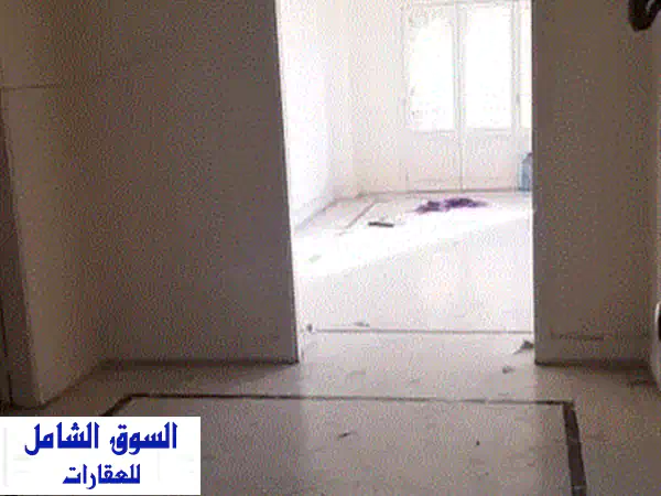 شقة فاخرة للبيع في منطقة الحازمية الراقية بسعر...