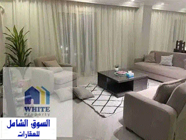 شقة فندقية فاخره للايجار في الزمالك - فيو خلاب على النيل!