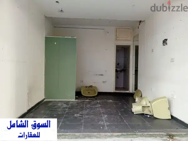 محل تجاري للإيجار في باربور - موقع مميز وفرصة...